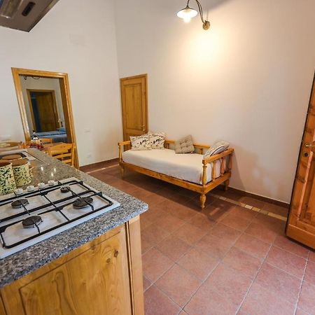 Agriturismo Poggio Al Pino 蒙特鲁朴·菲奥伦蒂诺 外观 照片