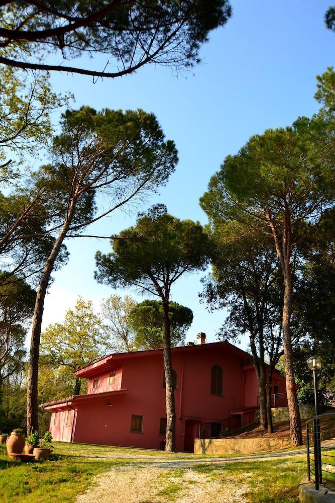 Agriturismo Poggio Al Pino 蒙特鲁朴·菲奥伦蒂诺 外观 照片