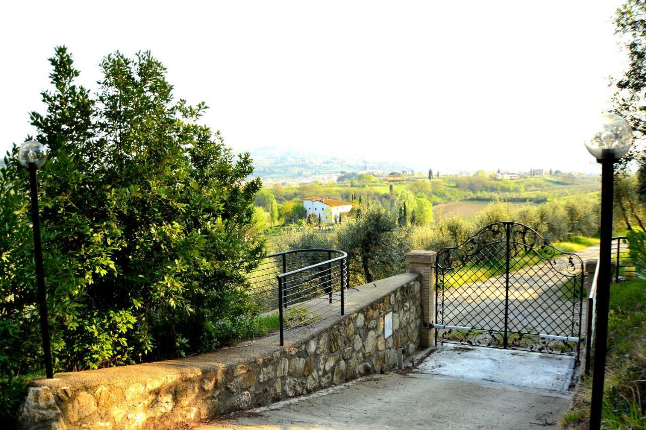 Agriturismo Poggio Al Pino 蒙特鲁朴·菲奥伦蒂诺 外观 照片